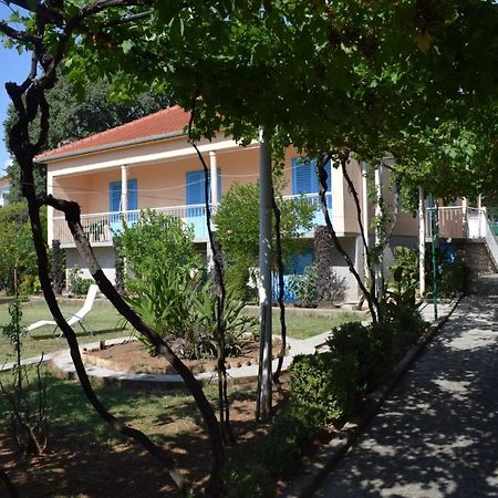 Apartman Morovic Sveti Filip i Jakov Esterno foto